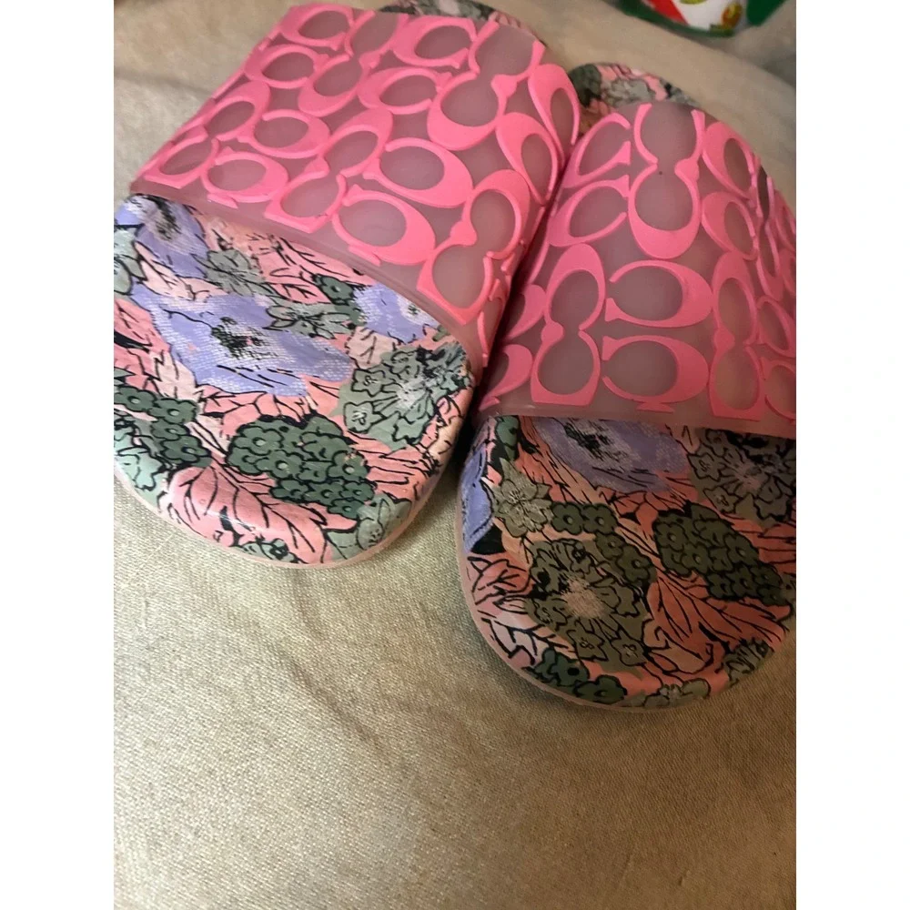 Coach Pink Signature C Floral Print Slide Sandals Womens Size 9